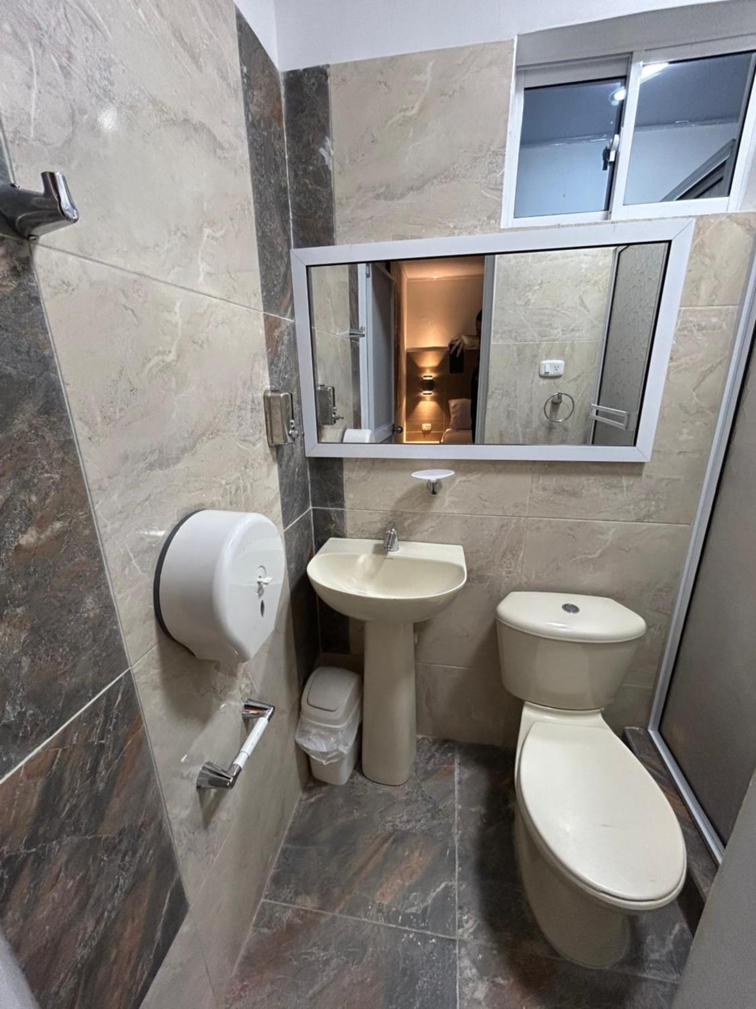 Hotel Brisas Del Mar Санта-Марта Экстерьер фото